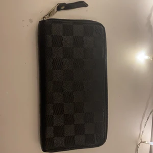 bra matreal o mycket får plats i den  - Bra material o ny köpt 