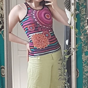 Desigual Linné - Färgglatt Linné från Desigual