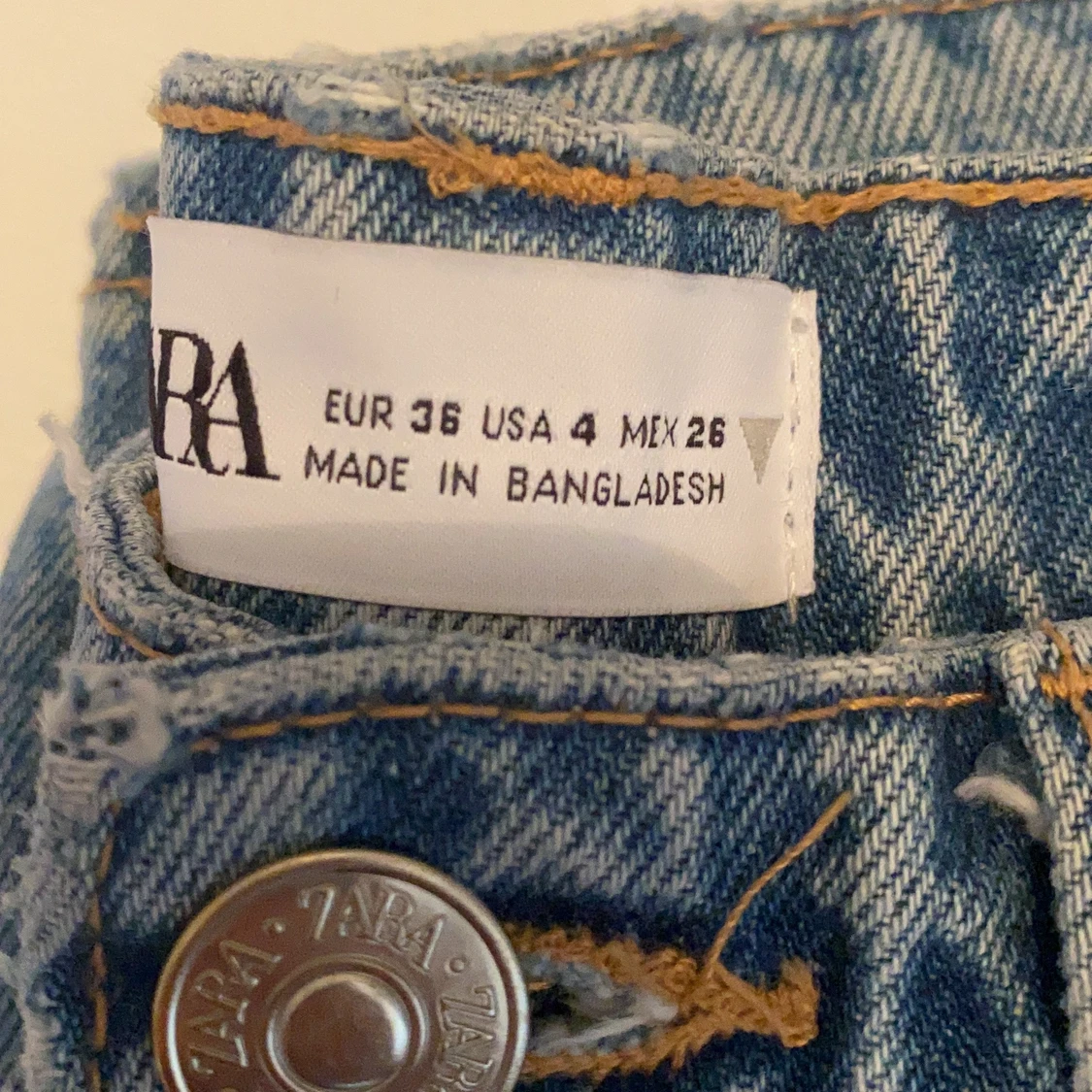 Straight leg zara jeans - 91