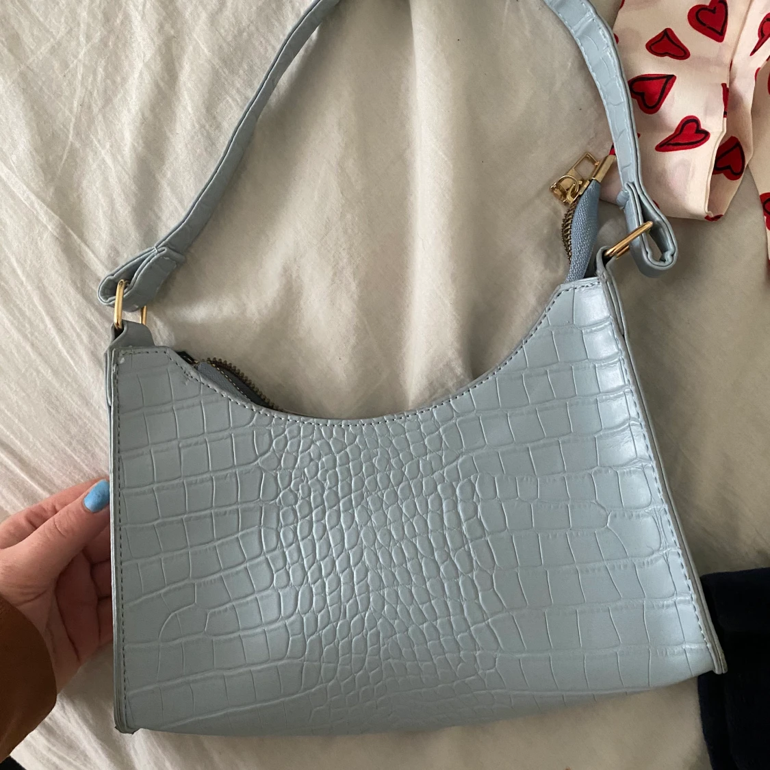 Ljusblå väska!  - 90