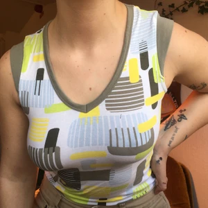 2000-tals linne - Skönt linne från tidigt 2000-tal. Snyggt mönster!