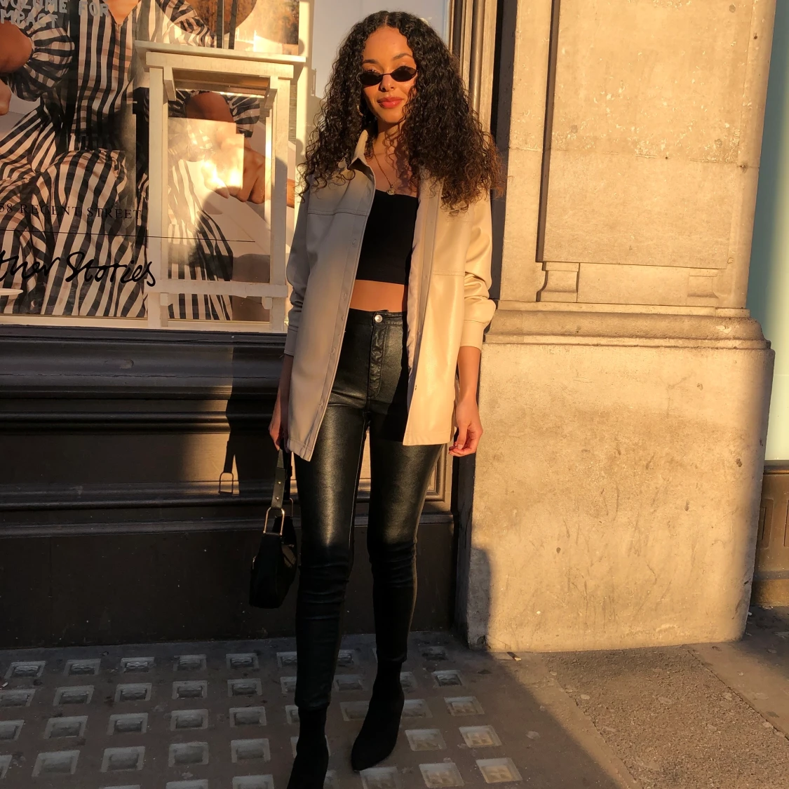 beige skjorta i PU material - 90