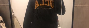 UCLA tröja  - Denna jätte fina UCLA tröjan från H&M i storlek s men passar även M och xs men då blir den oversized, 130 inklusive frakt