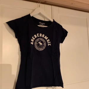 Abercrombie & fitch  - Snygg t-shirt