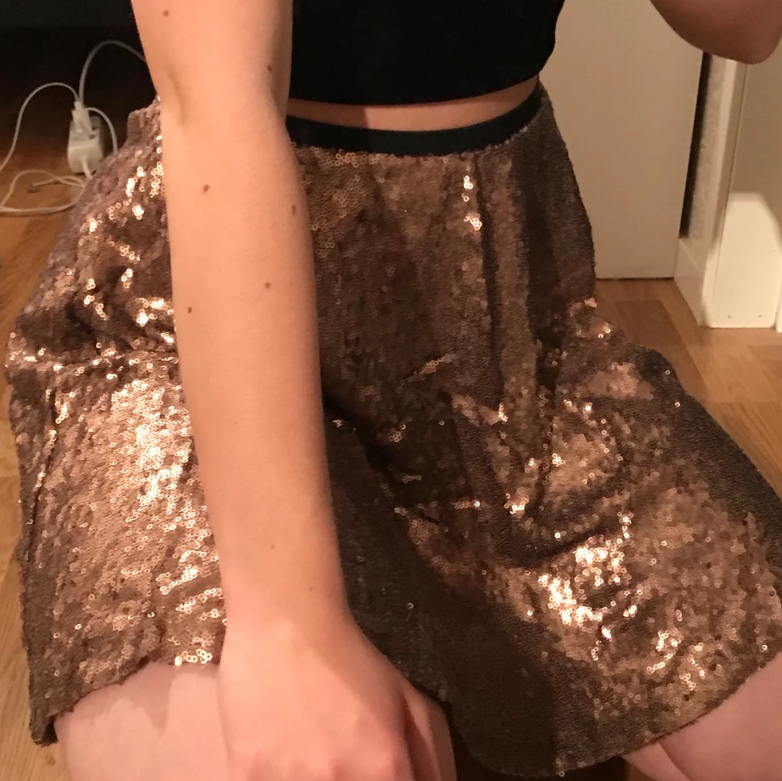 paljettkjol från bikbok - 90