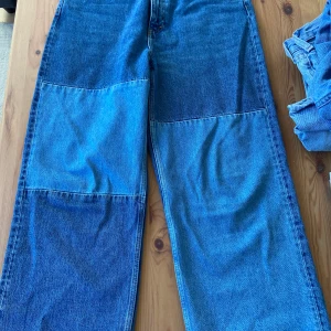 Nya Monki jeans! - Jag köpte fel storlek. Superfina detaljer. Str 30/32
