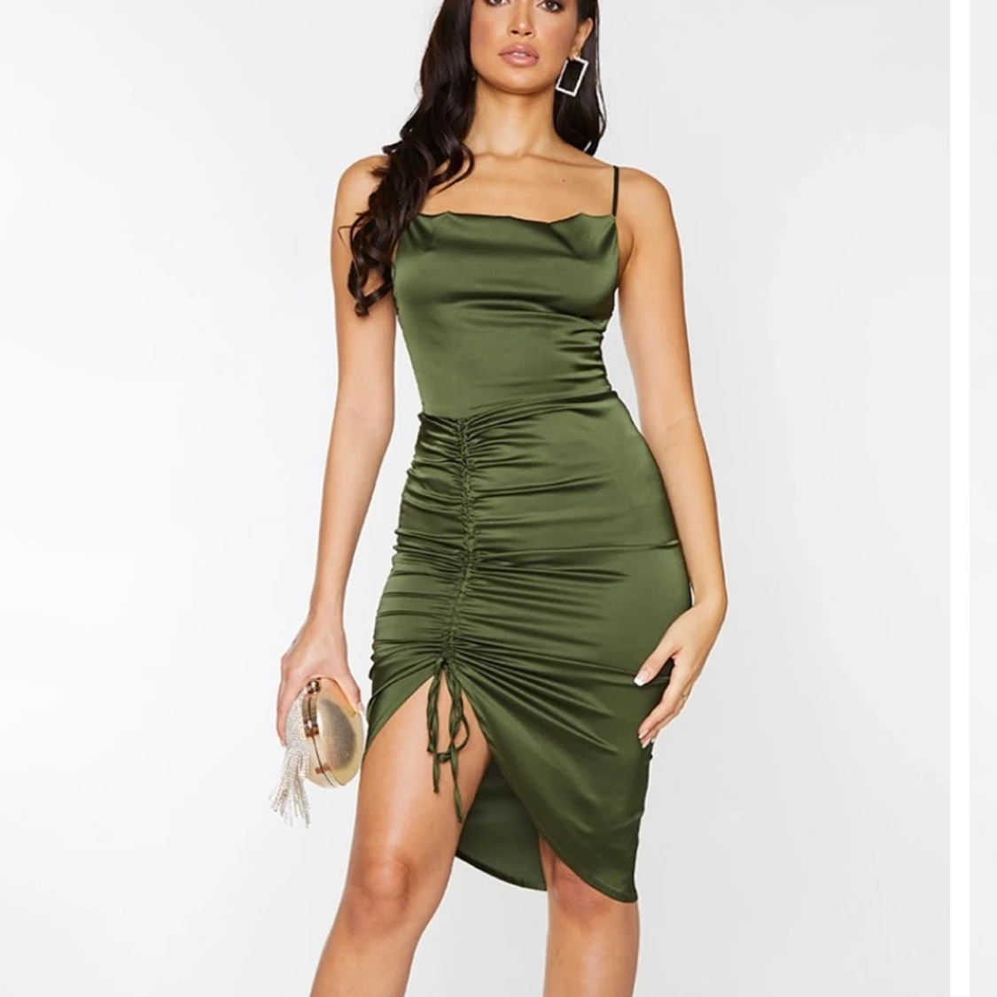 Grön satin klänning