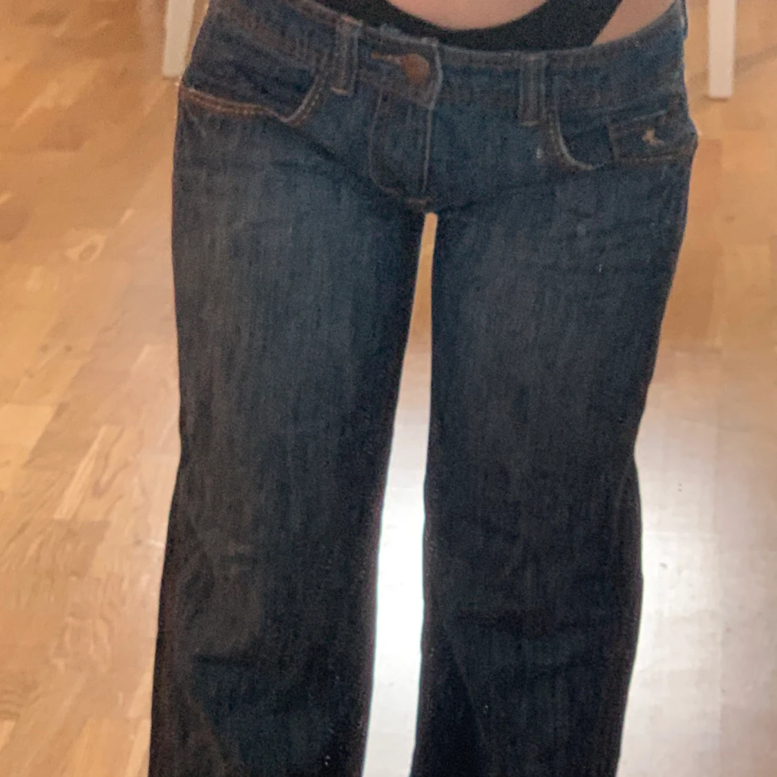 Low waisted vintage jeans - 91