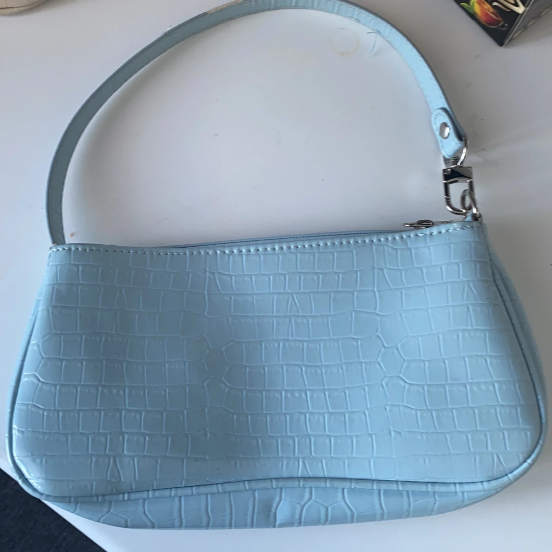 Axsel väska från SHEIN blå - 91