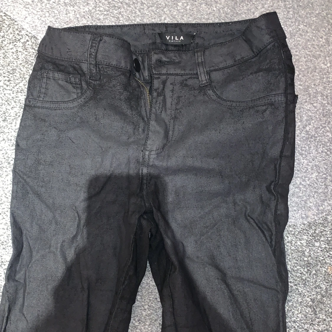 Svarta läser jeans i strl S☺️🥰💕 - 90