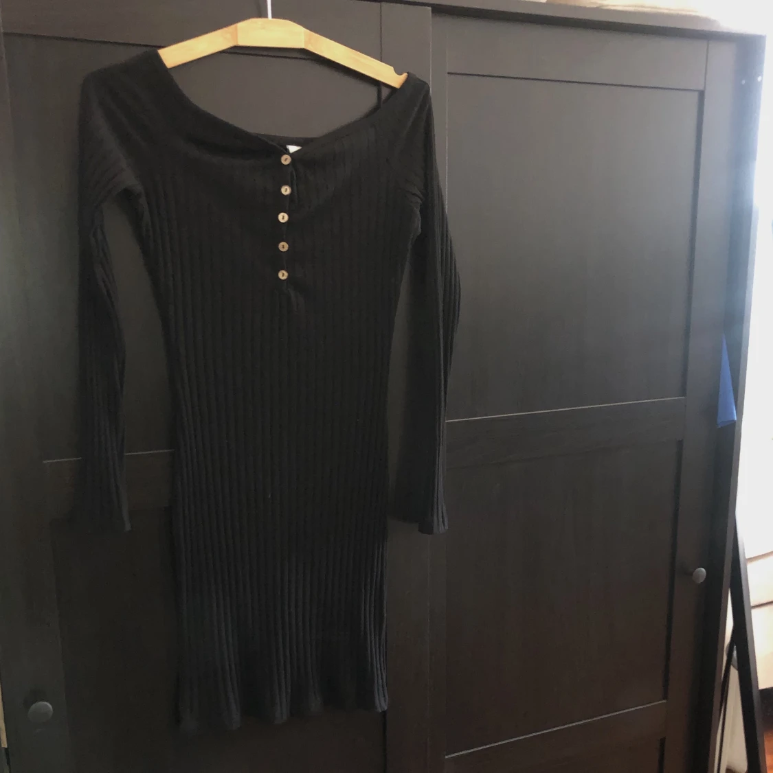 Offshoulder klänning  - 90