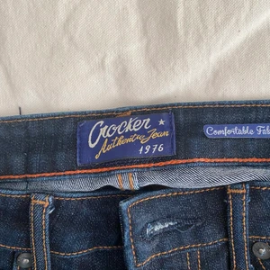 Utsvängda jeans  - Aldrig använda 