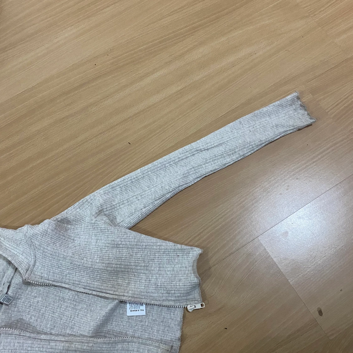 Pull Bear xs  - 90