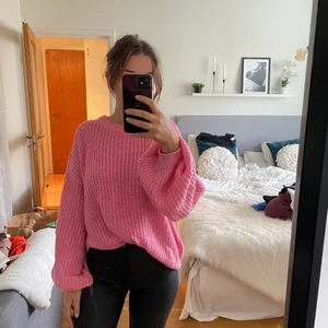 Rosa stickad tröja - Rosa stickad tröja