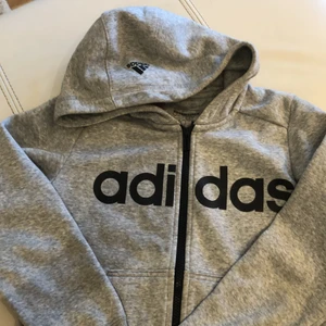 Hoddie  - Varm och mysig Hoddie för båda tjejer och killar 