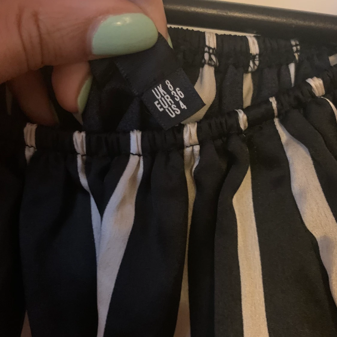 MISSGUIDED croppad off-shoulder topp  - 90