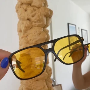 Solglasögon  - Så fina solglasögon som tyvärr inte passade mig❤️ (lånad bild) 