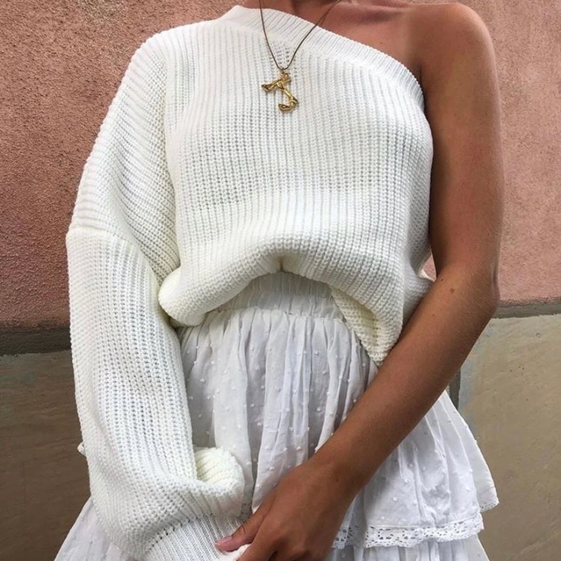 Off-shoulder stickad tröja! - 90