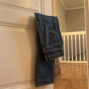 Rowe jeans 26/32 - Bra skick och nästan helt oanvända. Säljer då de blivit för små för mig. 