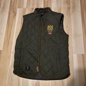 Morris väst Small - Snygg Morria väst i grymt skick, grön, 350kr
