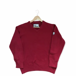 stickadtröja  - En fin stickad tröja som jag köpt secondhand!