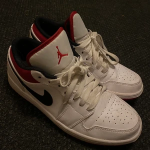 Nike jordan 1 - Inte använda särskilt mycket, unisex modell💞