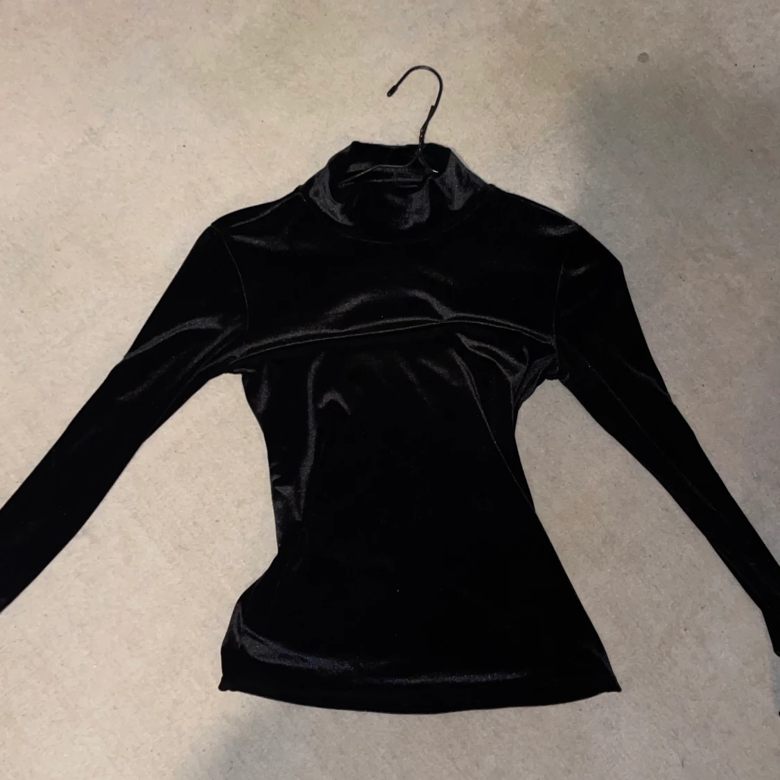 festlig topp i sammet - 90