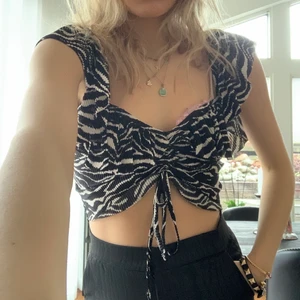 Såå fin topp🦓🦓🖤 - Såå fin topp🦓🦓🖤