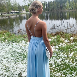 Balklänning  - Säljer min otroligt vackra balklänning från youmefashion.com, Miss Zoe dress. Priset går att diskutera vid en smidig affär!  Nypris: 2399kr