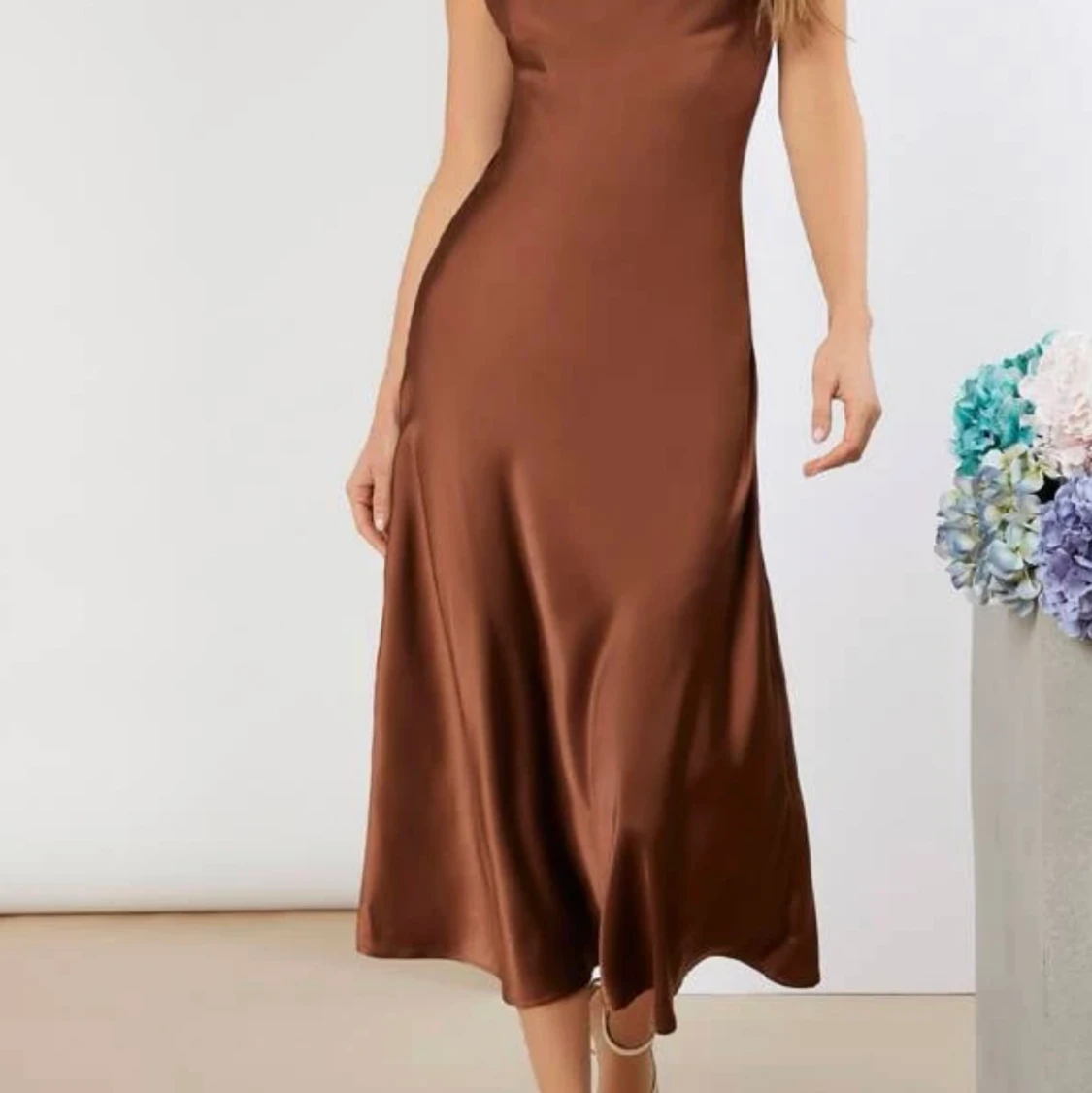 Satin kläning  - 90