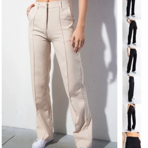 Madlady kostymbyxor - Kostymbyxor från madlady i storlek M längd 32. Aldrig använda. Små i storleken enligt mig. Skulle säga att det är en S typ?. 350kr INKLUSIVE frakt, pris går ej att diskutera.