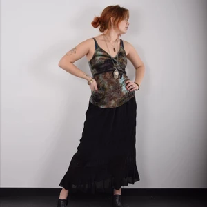 Kjol och topp - Denna kjol och topp kan du köpa på @3anseconhand på instagram🌸😇 