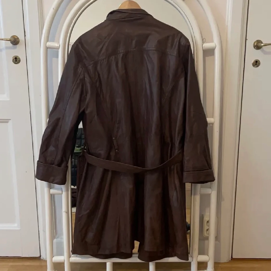 Brun Läderjacka  - 91