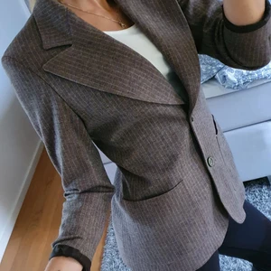 Snygg höstkavaj 🤎 - Snygg höstkavaj i fint skick! 🤎 Storlek som en 38:a