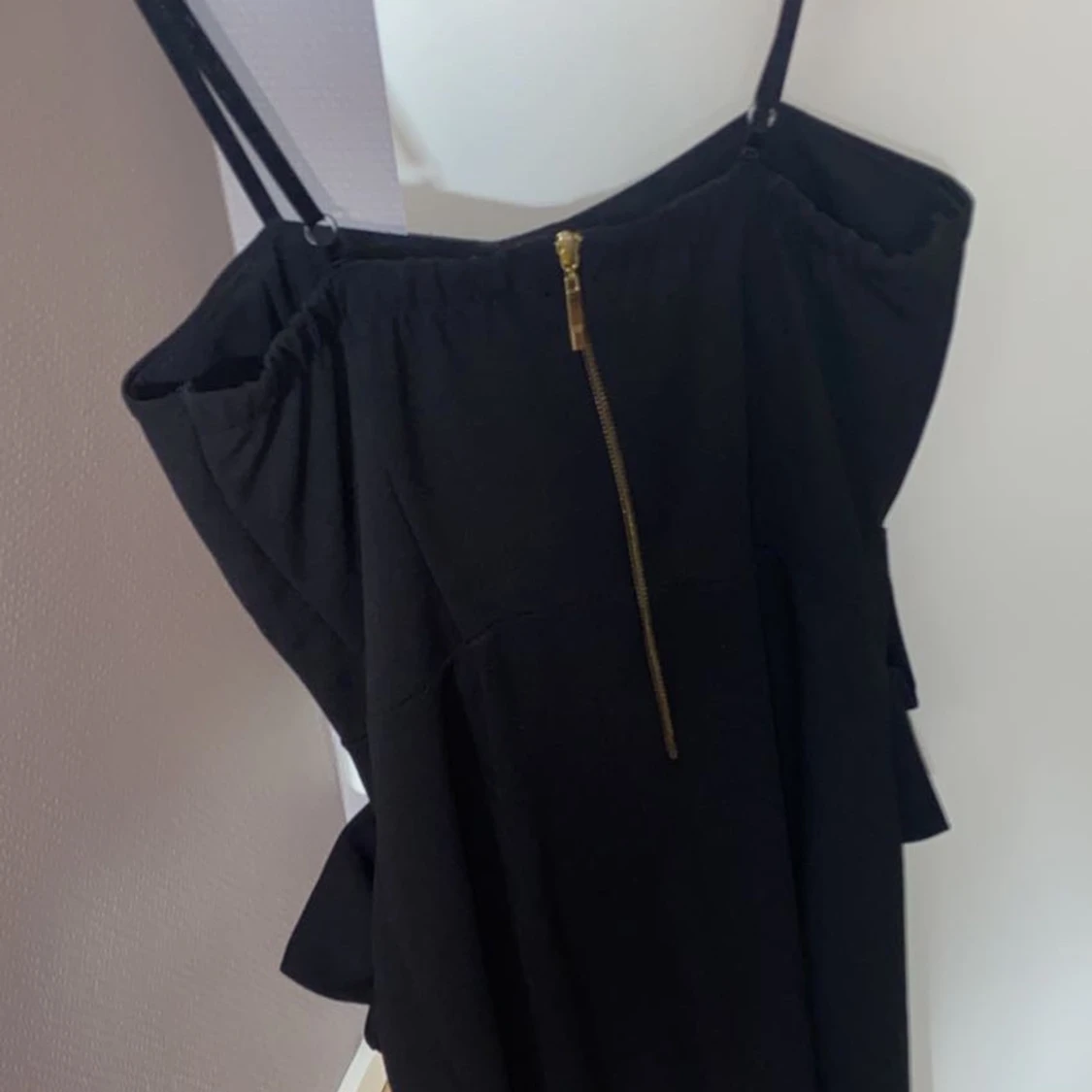 Svart klänning - 91