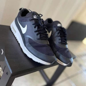 Nike air Max thea - Fint skick!😊 Köpare står för frakten