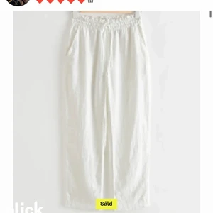 linnebyxor  - Säljer mina linnebyxor från &Other stories, de köptes förra sommaren för ca 700kr. De är använda ca 5 gånger. Jättefina och passar bra på mig som är 164!! Om många är intresserade så startar jag budgivning men buda ej om du ej är villig att köpa!!! Köp direkt annars för 540+frakt!!  Om ni vill ha fler bilder är det bara att kontakta mig privat!! 