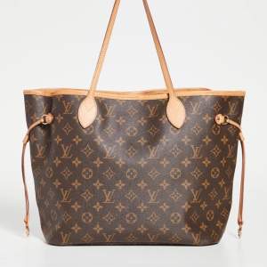 Copy Louis Vuitton bag - used for around 3 months - still newly and in great quality. It is a really good copy and hard to find this good quiality copies. Bought for 3000kr