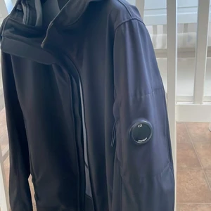 Cp company jacka  - Storlek small, skulle säga den passar medium också