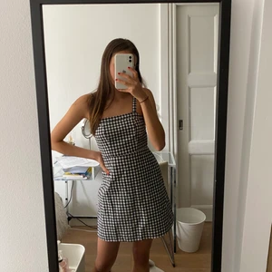 Brandy Melville klänning XS - Aldrig använd!!!❤️