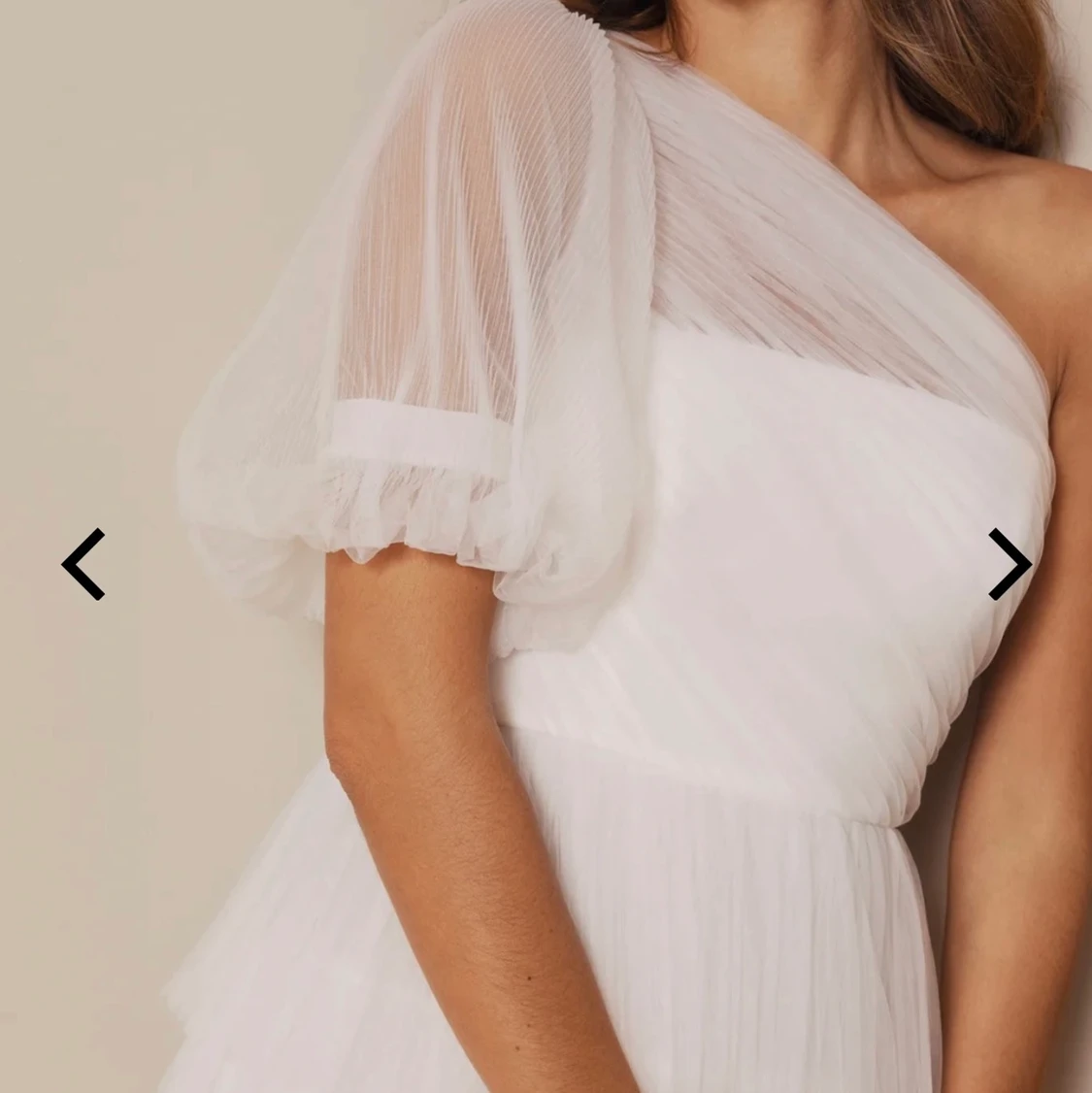 By malina klänning - 91