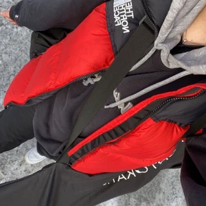 The north face väst - SÅLD