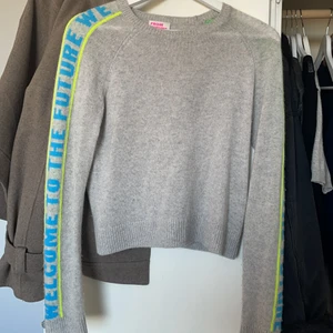 From future tröja - Säljer nu min fina from future tröja! 100% kashmire och väldigt fint skick! 