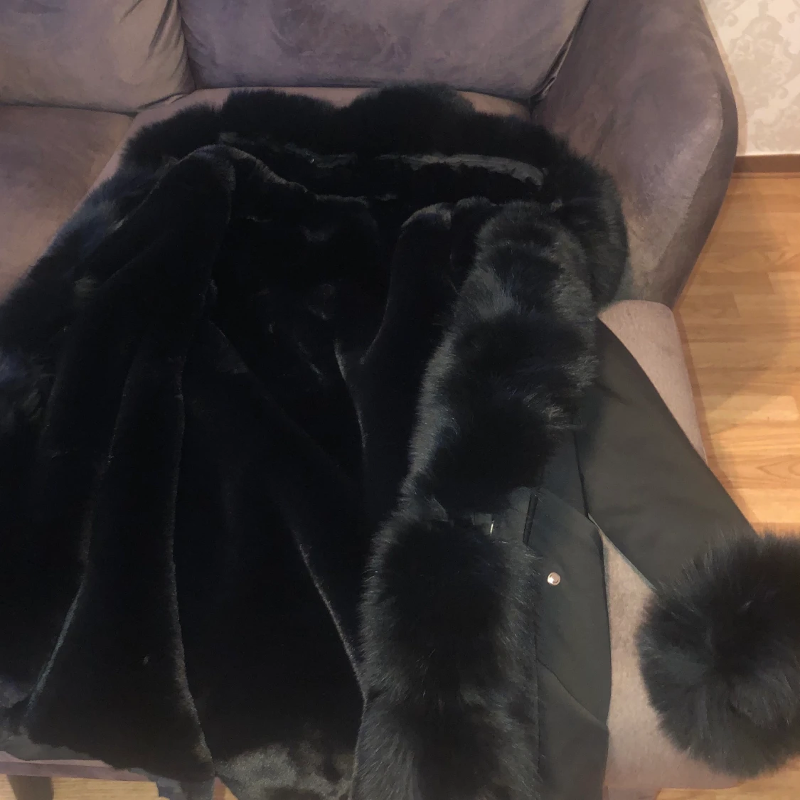 Naya Parka Lång Äkta Päls