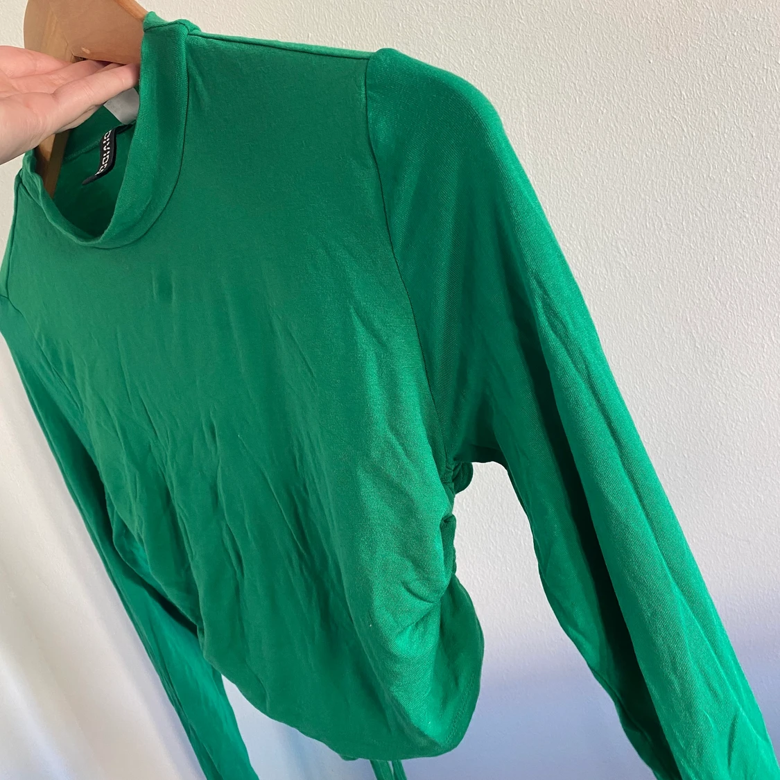 Tröja med öppen rygg - 90