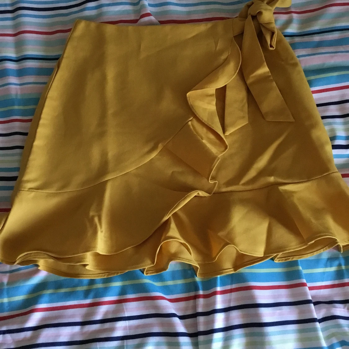 Kort volong kjol - 91