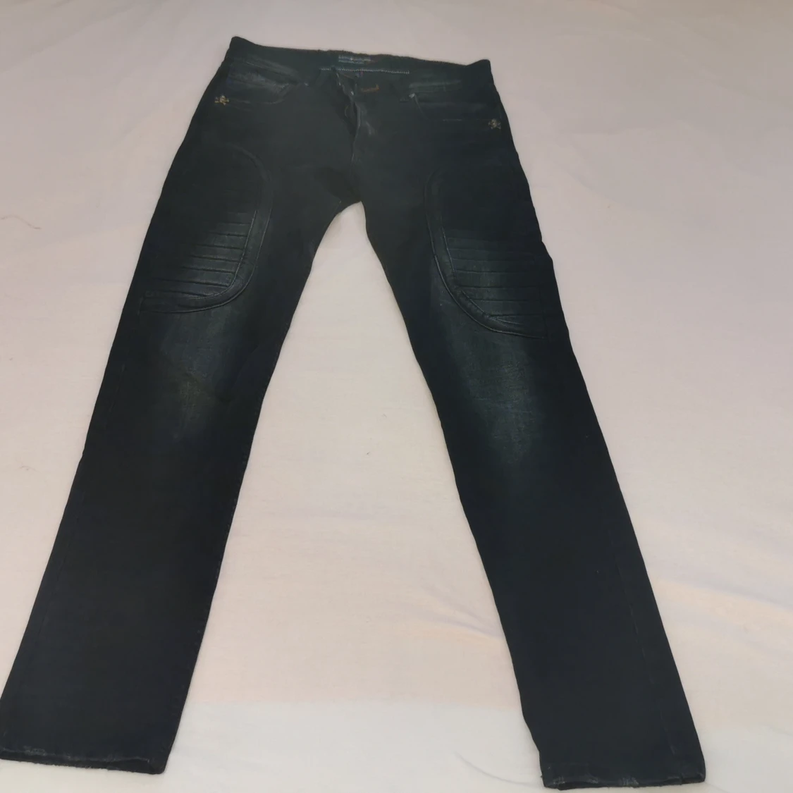 Svarta jeans 