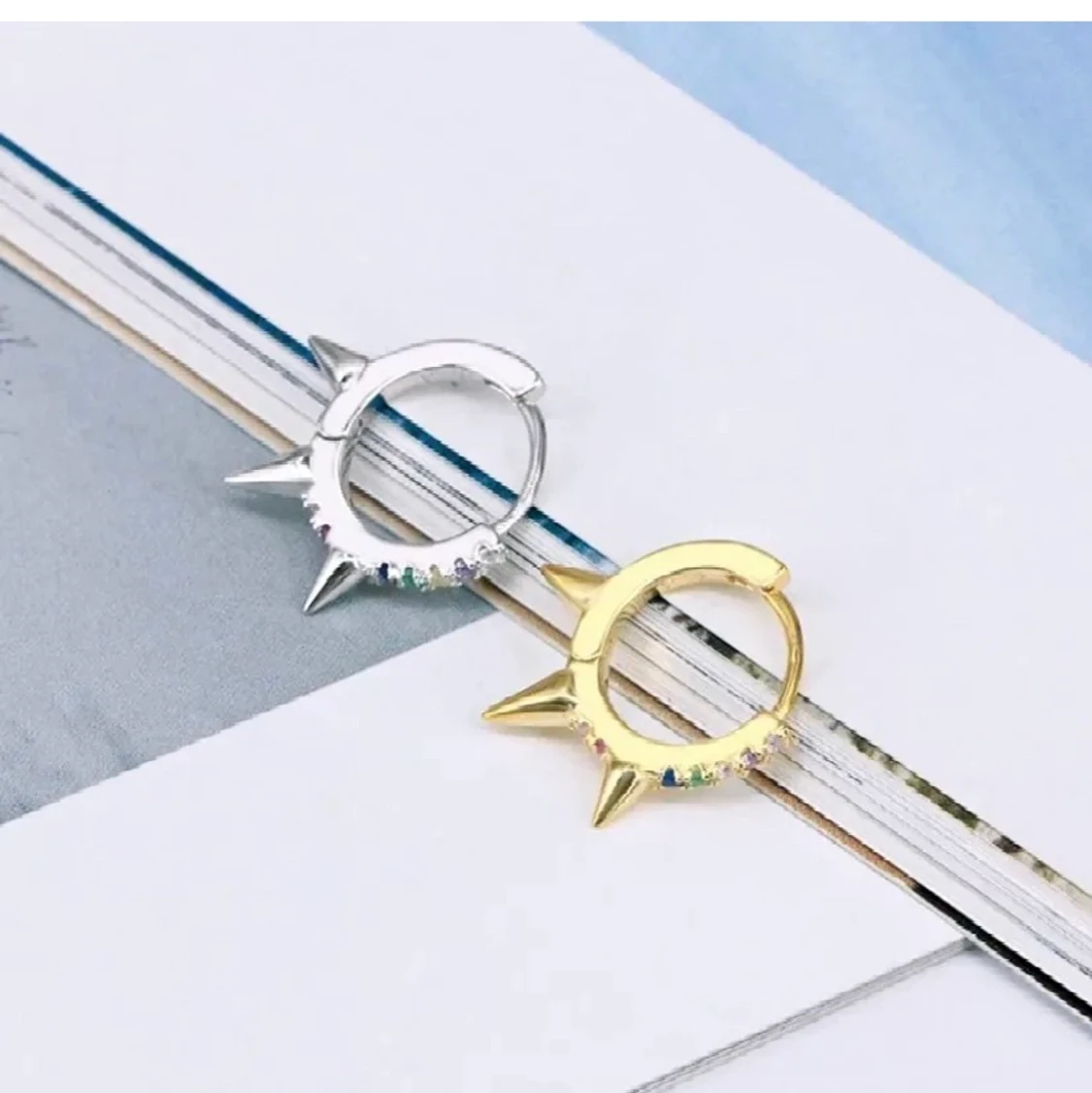 Coola örhängen  - 90