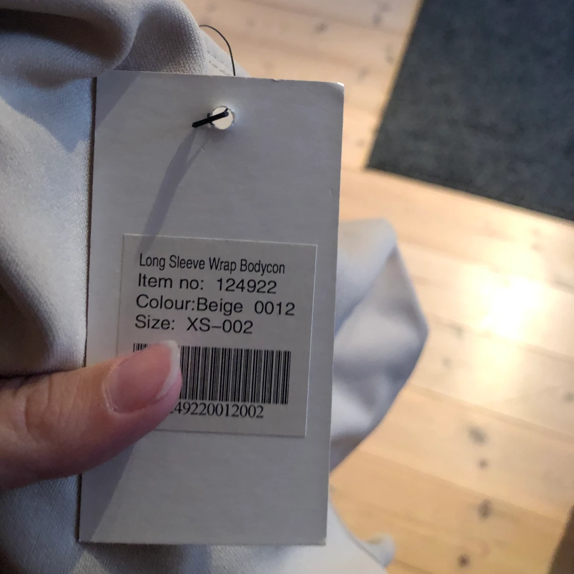 Beige klänning - 91