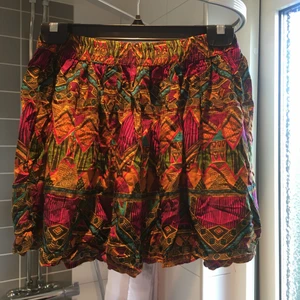 Volangkjol - Som ny 🦒